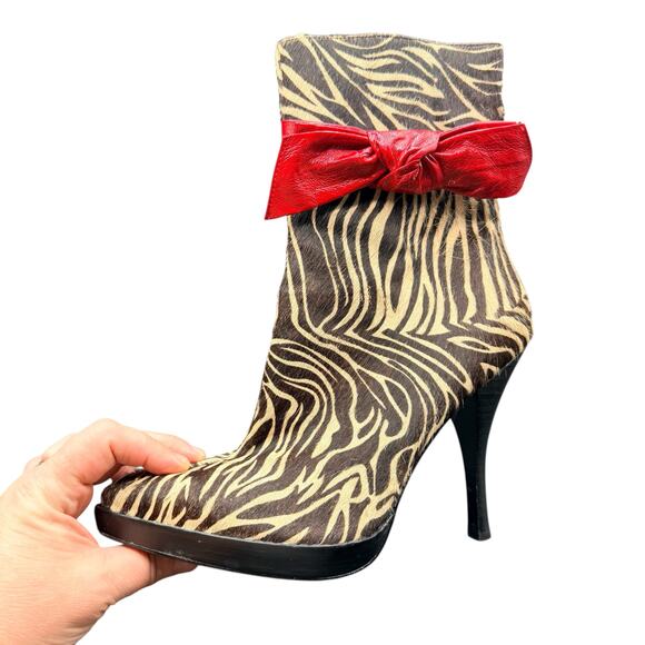 Hale Bob Zebra Pony Hair Ankle Boots Red Bow Stiletto Heel Size 8M - Picture 3 of 16